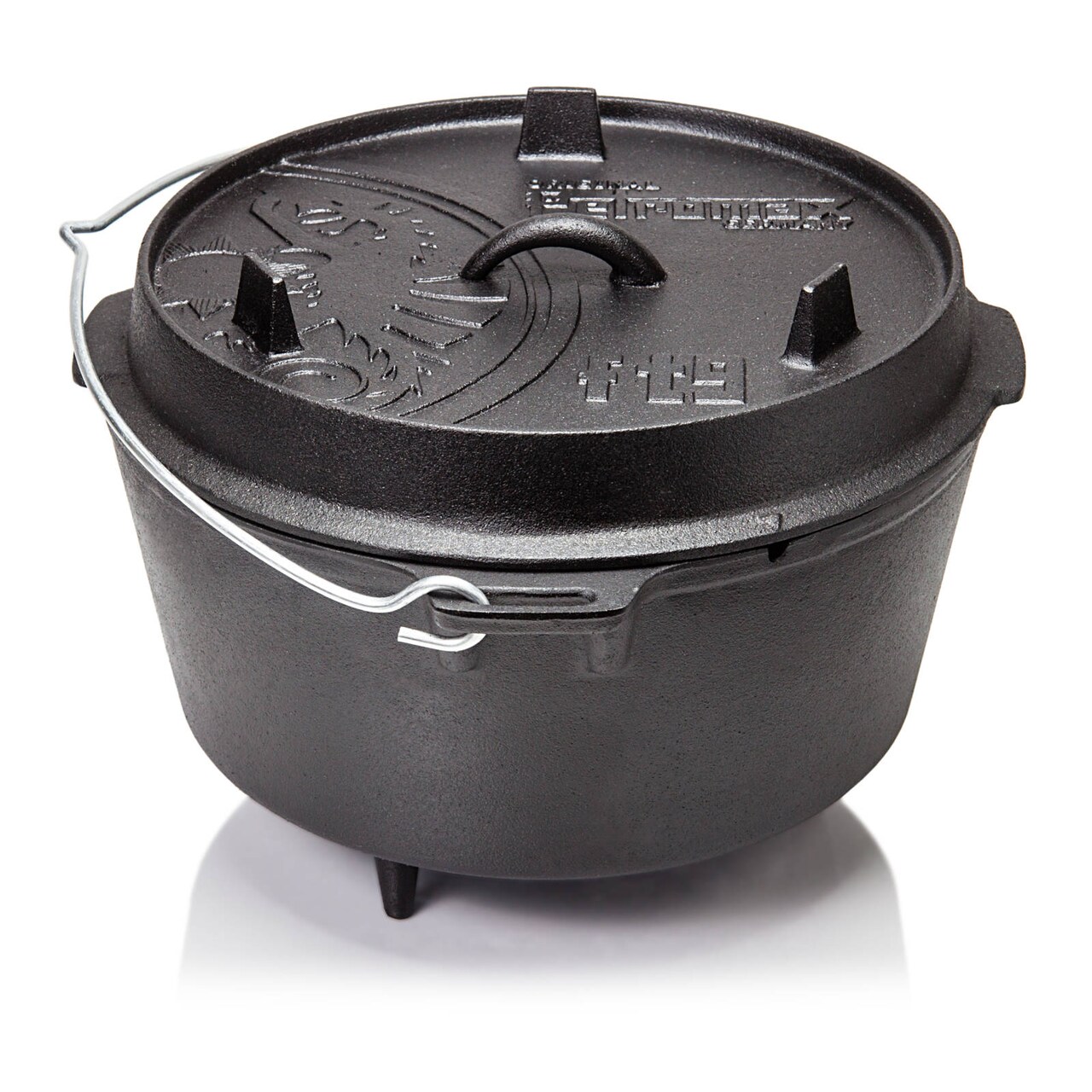 Petromax Cast Iron Dutch Oven for Cooking or Baking Outdoors Over a Campfire or in the Home Kitchen, Pre-Seasoned Cookware Conducts Heat Evenly, 3 Legs